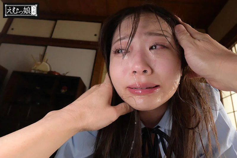 ロリJKを“最狂”イラマチオ調教シーン2